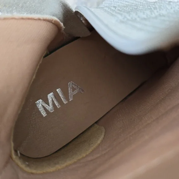 Mia Iva Silver Platform Boots | Sparkly Block Heel Ankle Boot| Size 7.5 - Picture 12 of 17